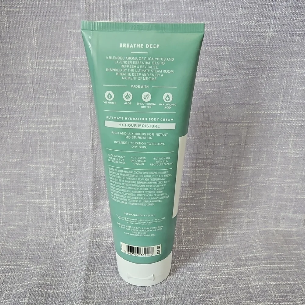 Bath & Body Works Aroma Breathe Deep Eucalyptus Lotion - Green